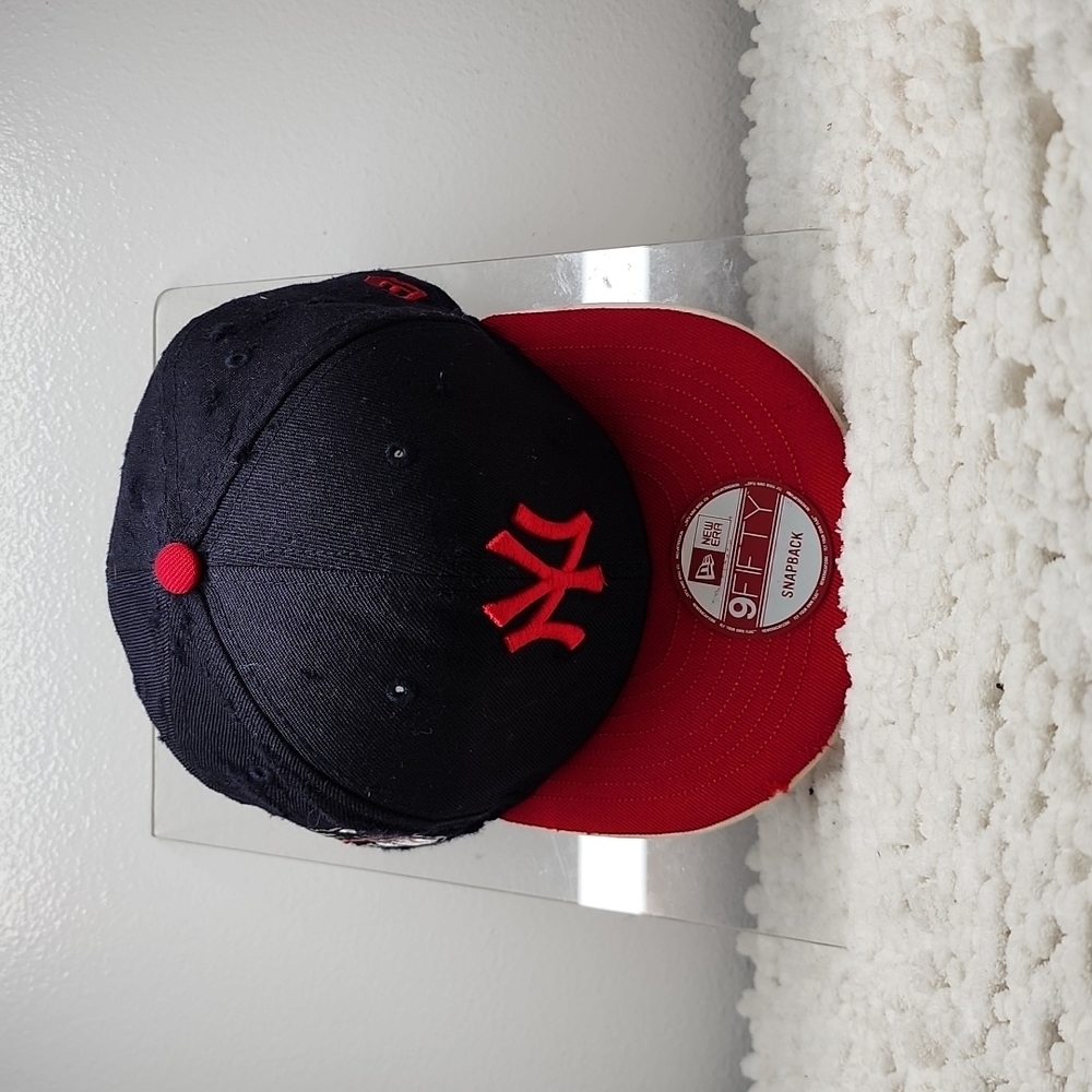 🔥NEW YORK YANKEES🔥 DISTRESSED *59 FIFTY ×GENUINE MLB× HAT *ONE SIZE FITS ALL* - Picture 14 of 16